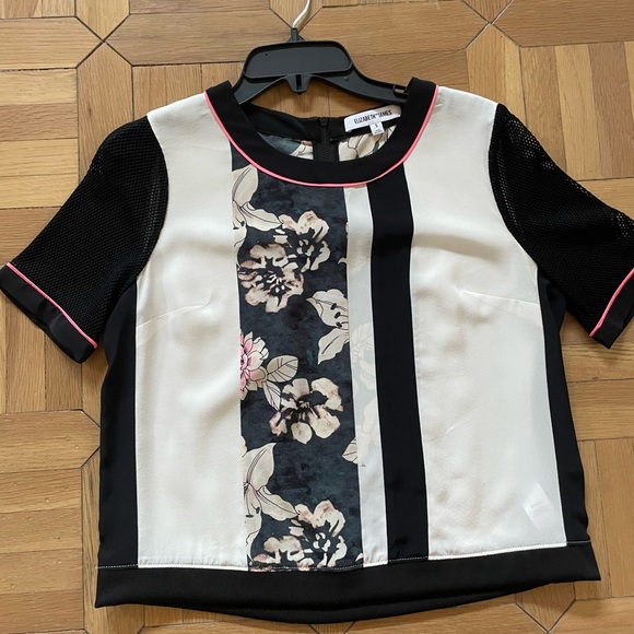 ELIZABETH and JAMES womens Small shirt top floral - Picture 1 of 3